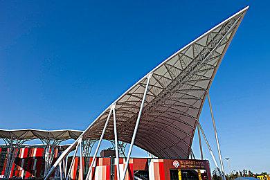 《怪物猎人物语2》冰牙龙骑士亚尤利娅介绍视频